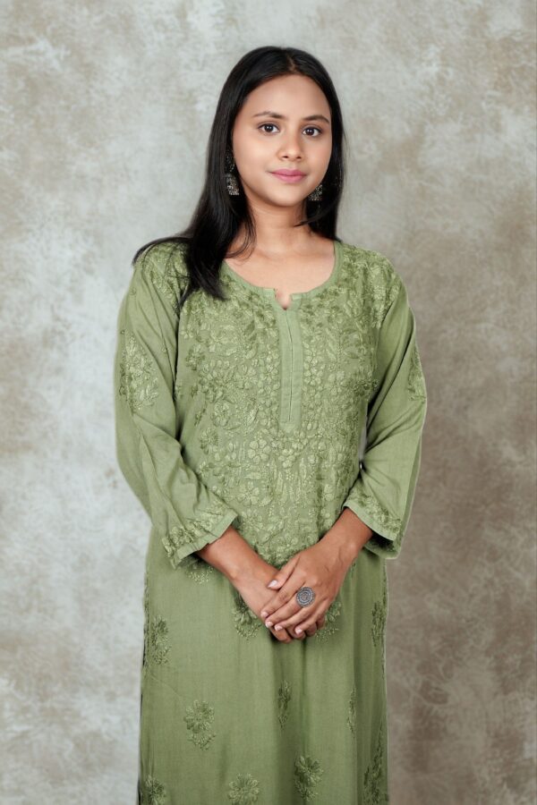 Rayon Chikankari Kurti Set - Image 5