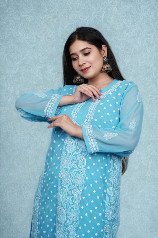 Georgette Kurti - Image 4