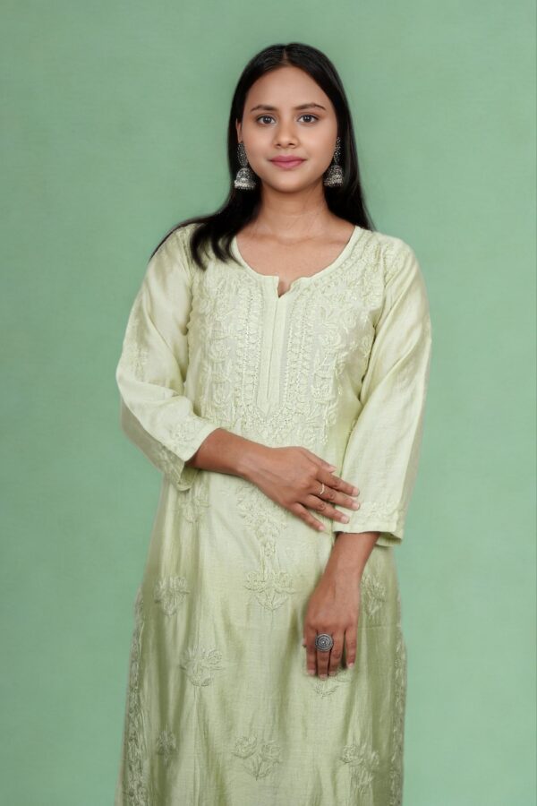 Chanderi Cotton Chikankari Kurti Set - Image 2